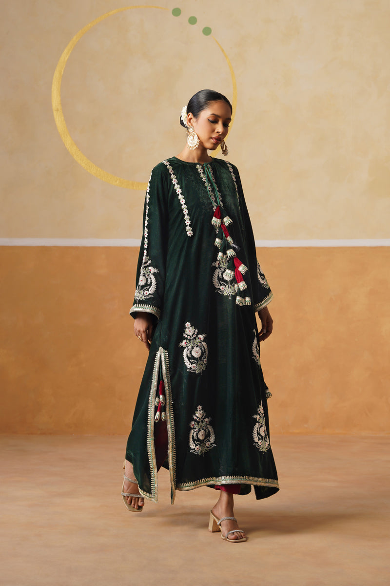 Green Velvet Chaandraat Kaftaan