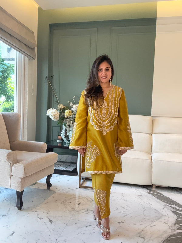 Mustard Sitaara Kurta Set
