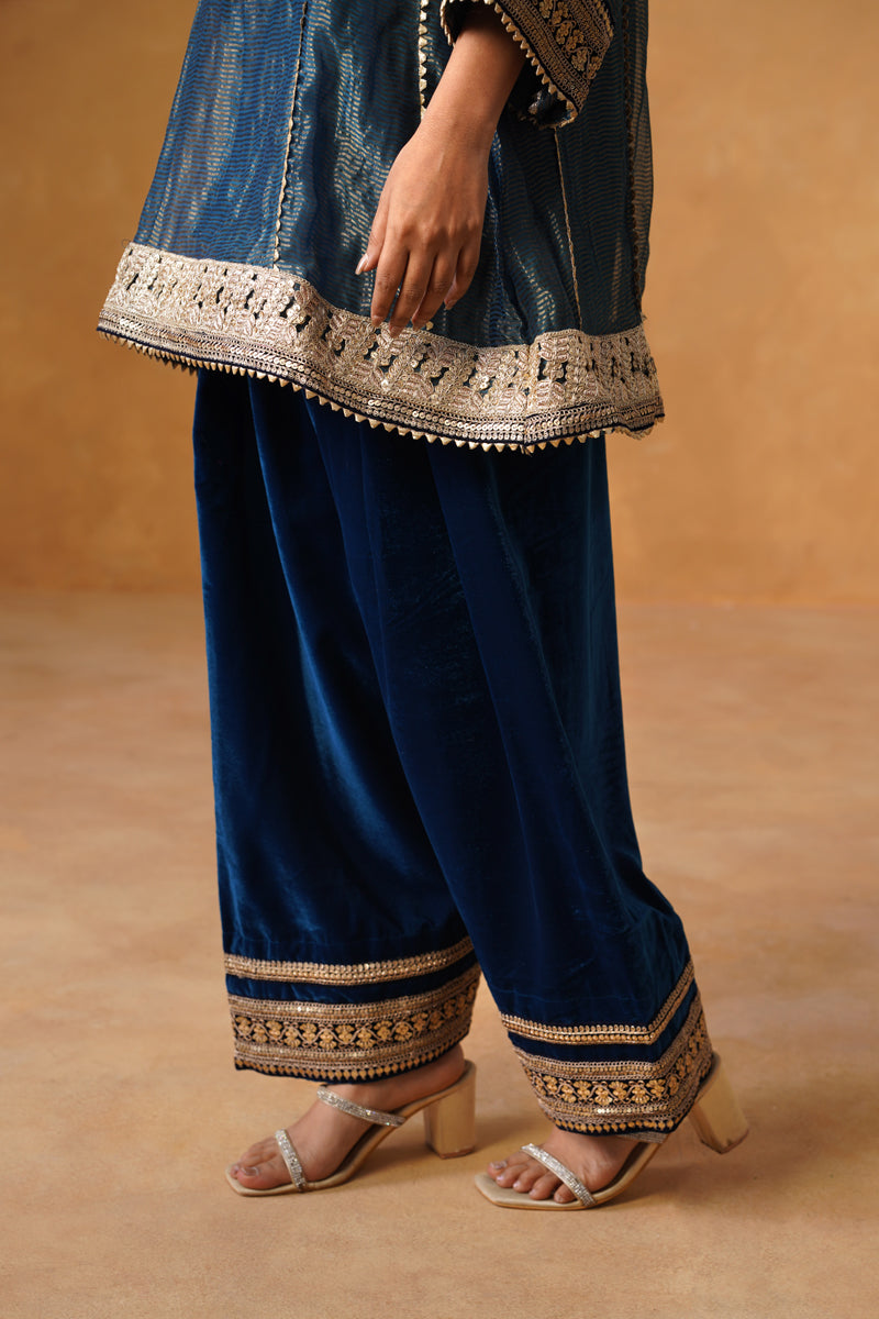 Velvet Ameera Kurta Set