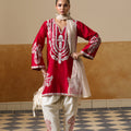 Surkh Sitaara Kurta Set