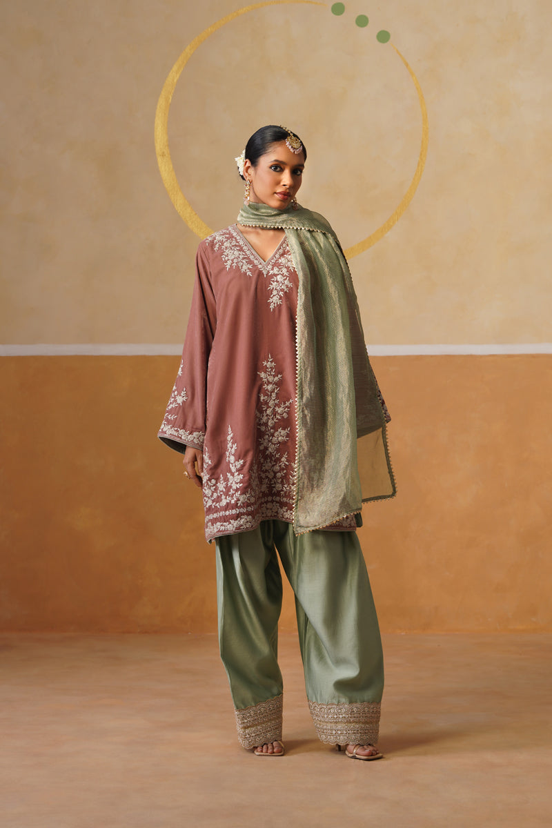 Raqs Kurta Set
