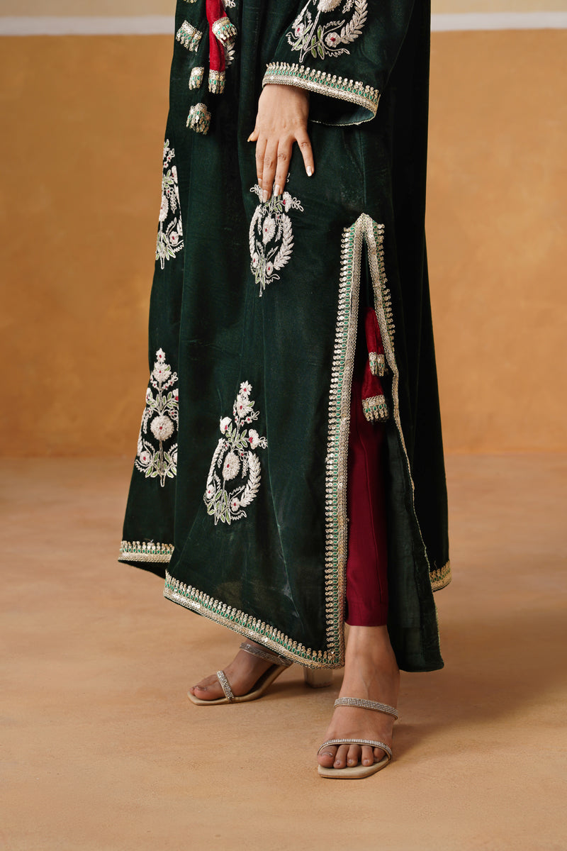 Green Velvet Chaandraat Kaftaan