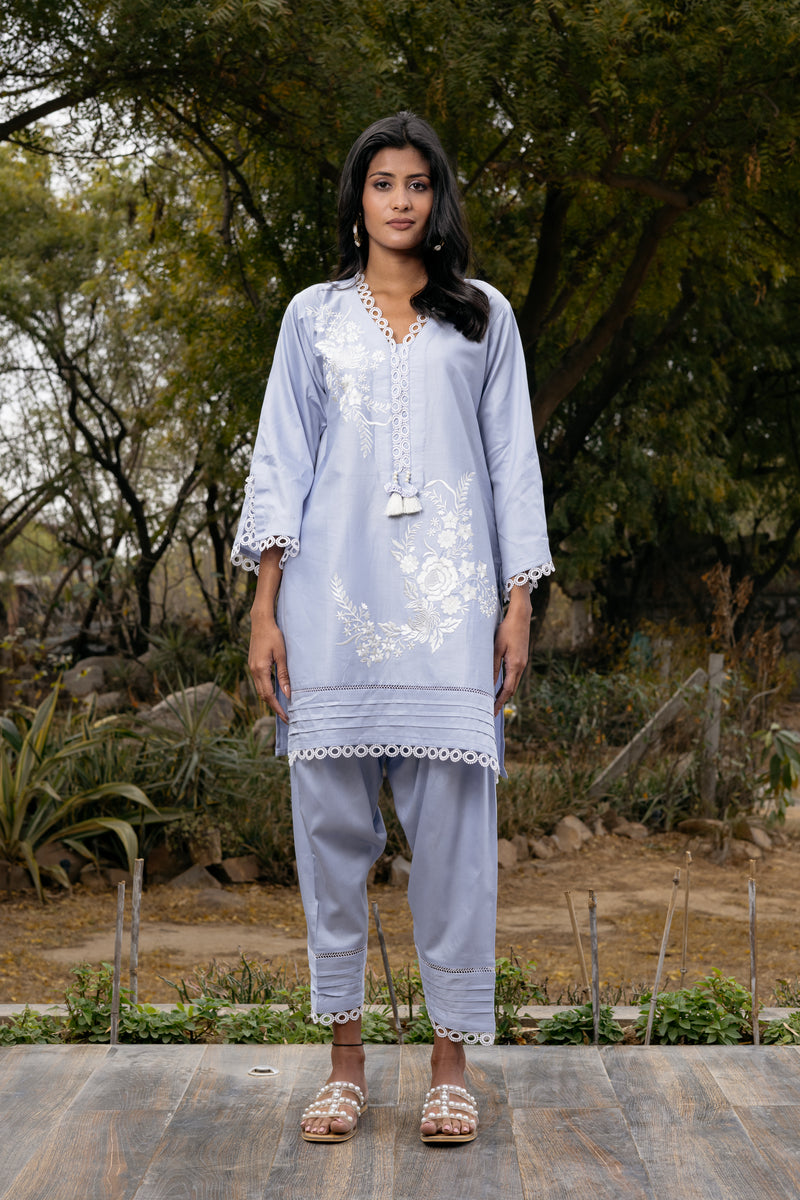 Kaia Kurta Set