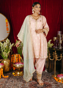 Mastani Kurta Set