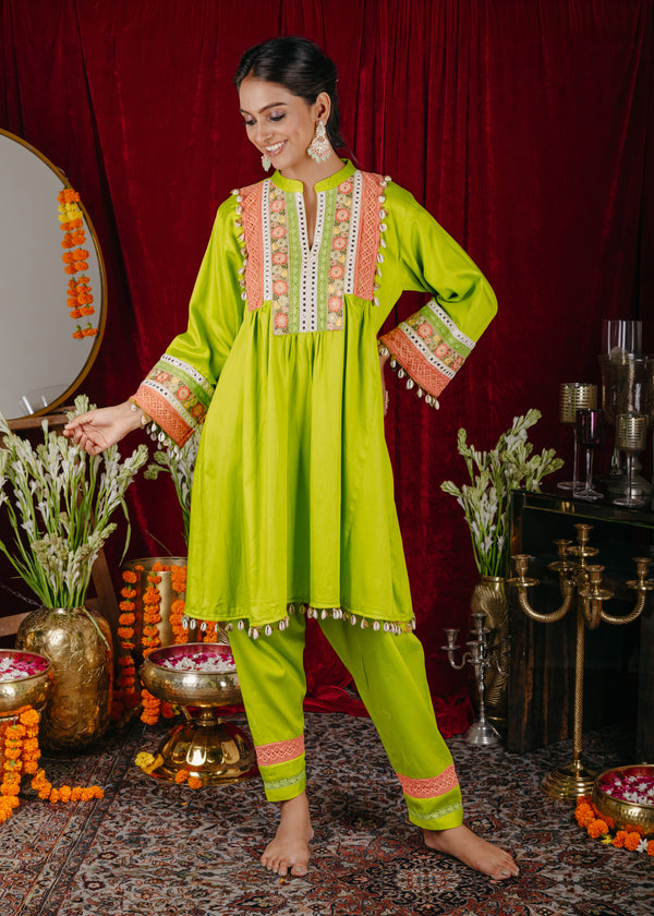 Suhaavan Kurta Set