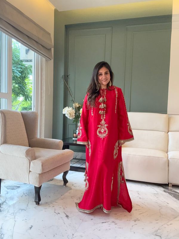 Red Chaandraat Kaftaan