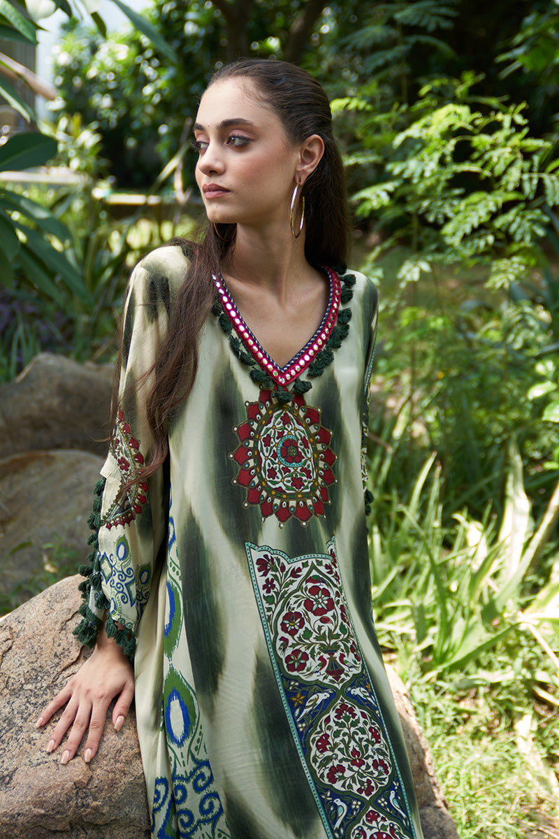 Zarqaa Kaftaan