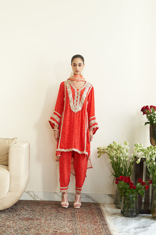 Kesarika Kurta Set