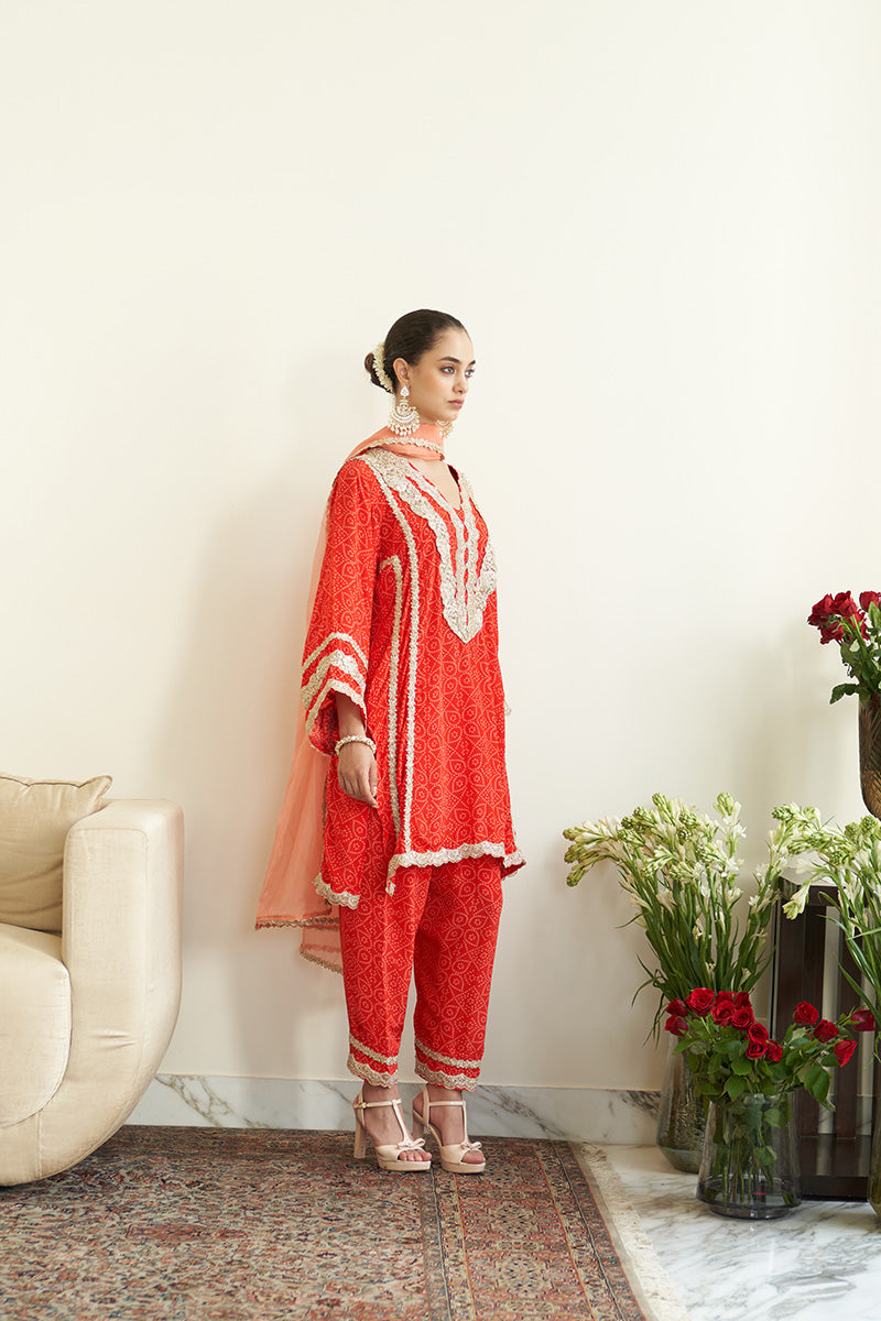 Kesarika Kurta Set