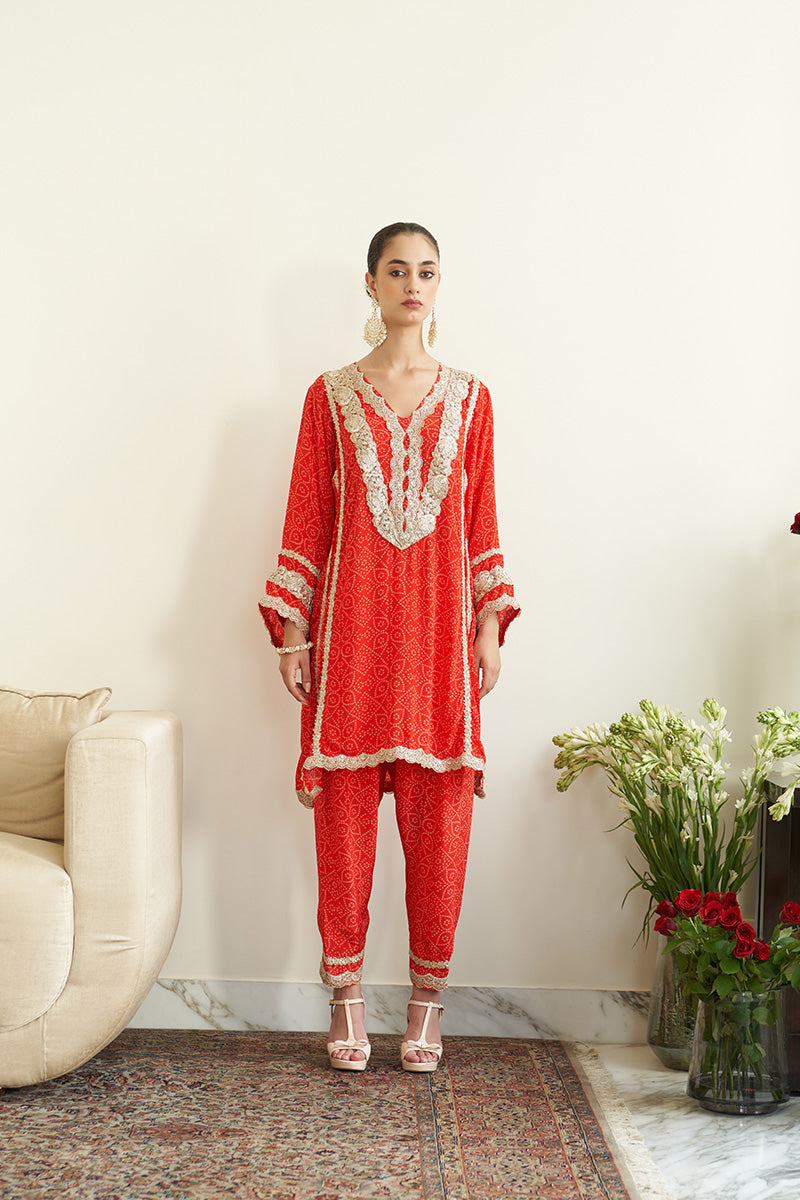 Kesarika Kurta Set