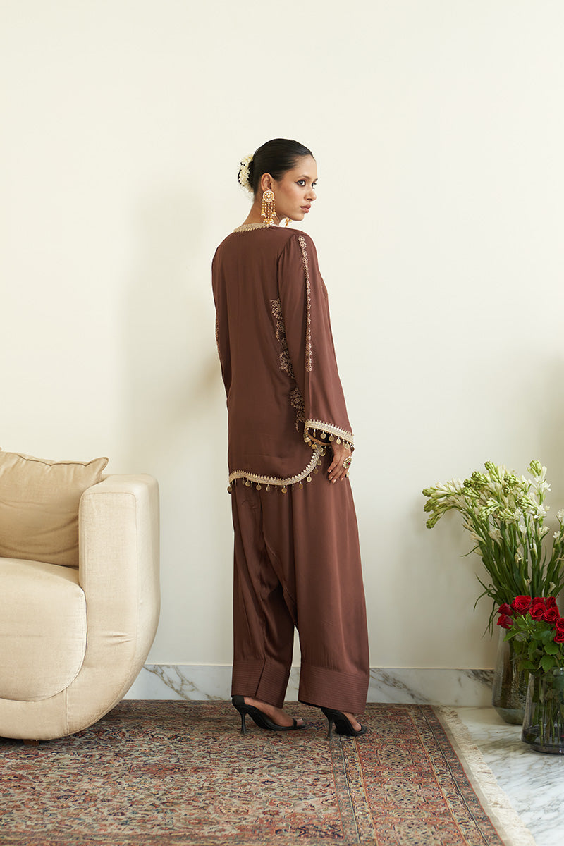 Tahira Farshi Salwar Set