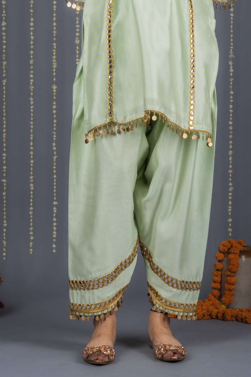 Adab Kurta Set