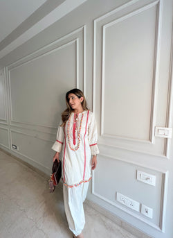 Meghna Pahwa’s pick Rang Kurta Set