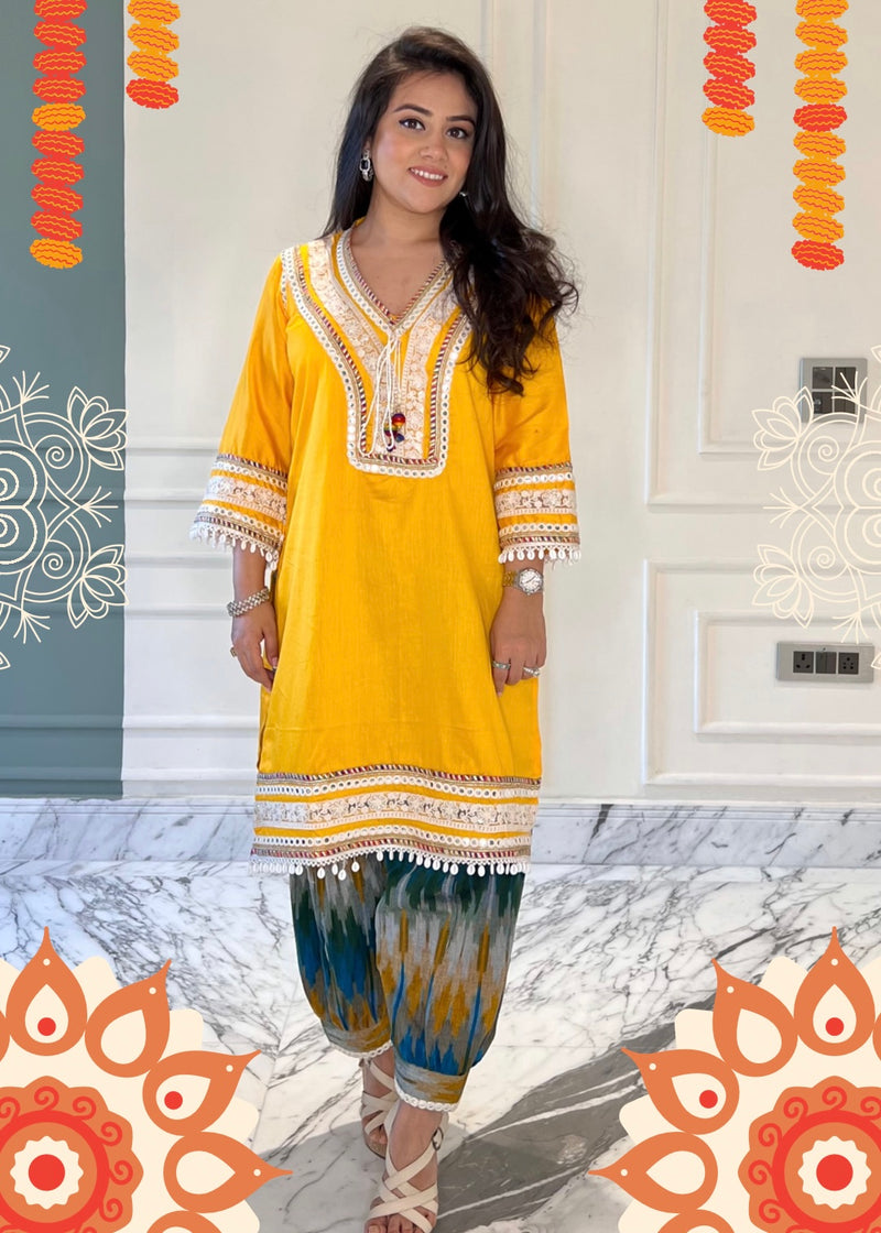 Kesariya Kurta Set